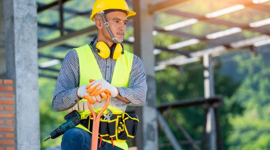 Expert Emergency Roof Repairs services in Ipava, IL